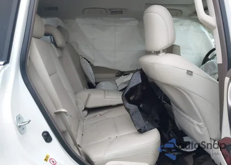 2013 Lexus Gx 460 z USA, uszkodzony, nr VIN JTJBM7FX0D5059145